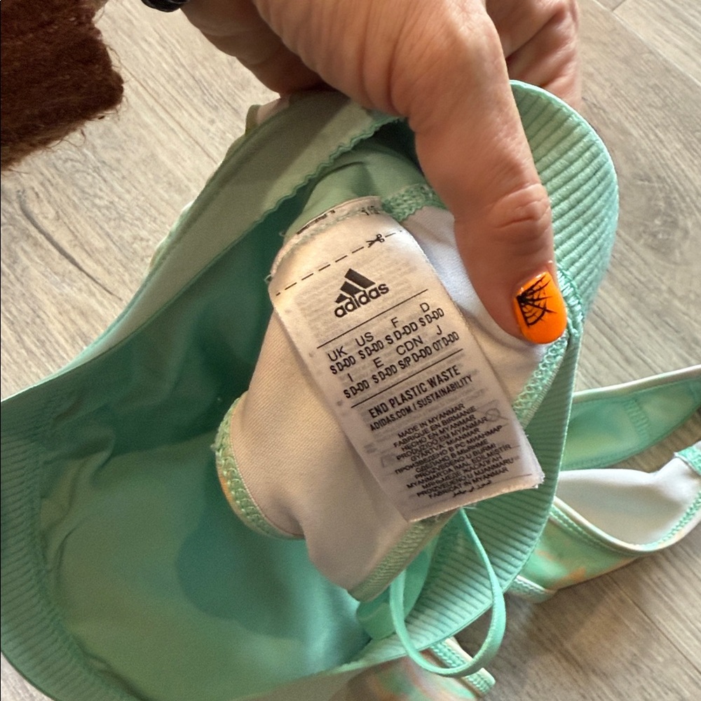 Adidas Green Sports athletic bra size small - D-DD - Picture 4 of 6